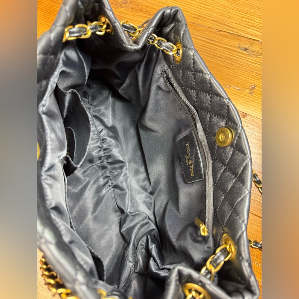 Tiffany & Fred Paris Full-Grain Quilted Sheepskin Black Leather Tote Gold accent - Picture 13 of 15